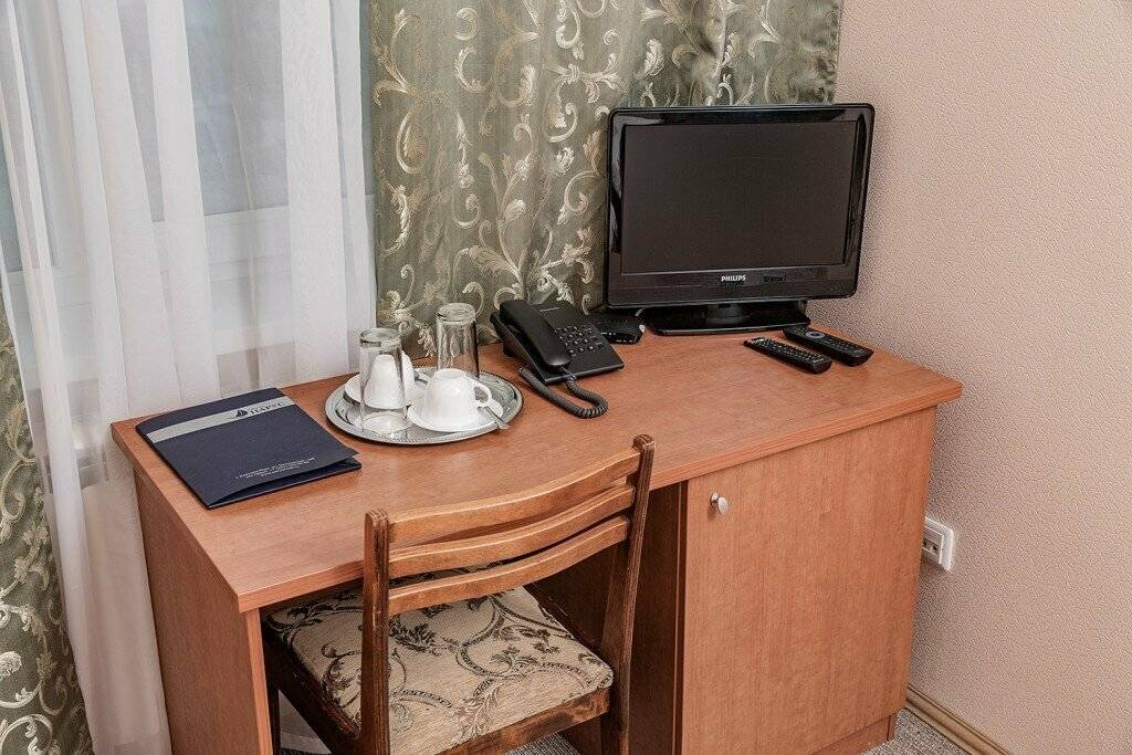 Двухместный номер эконом-класса с 2 отдельными кроватями